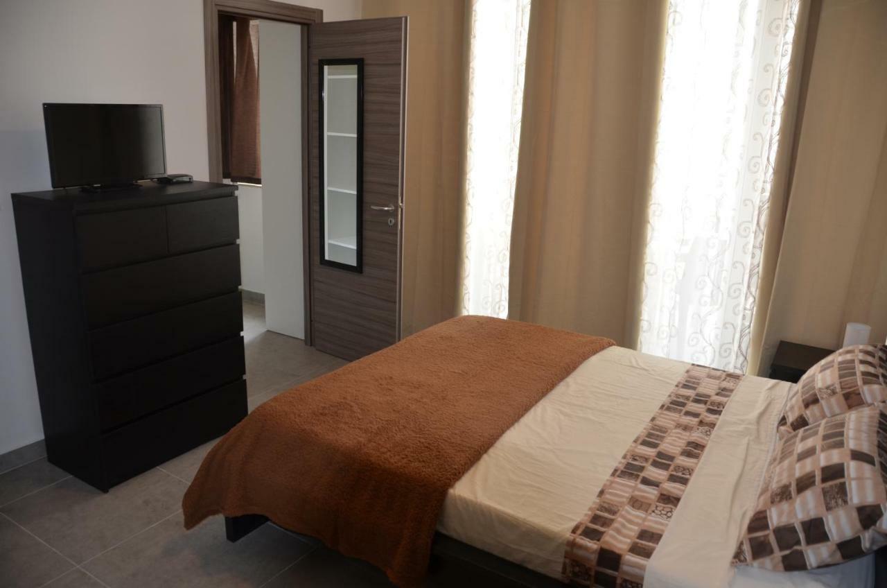 Pilgrim'S Rest Apartments Gzira Exterior foto